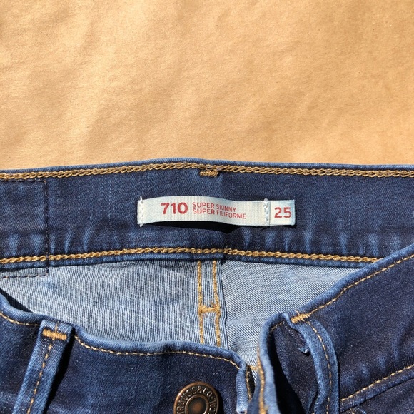 Levi’s 710 jeans please read description - Picture 3 of 4